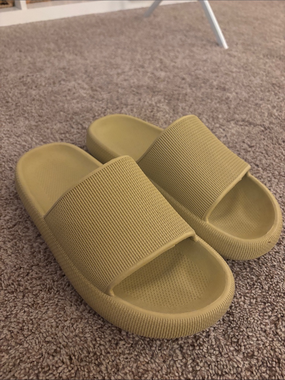 Minimal Slip-On Slide Sandals in Dark Mustard size 9